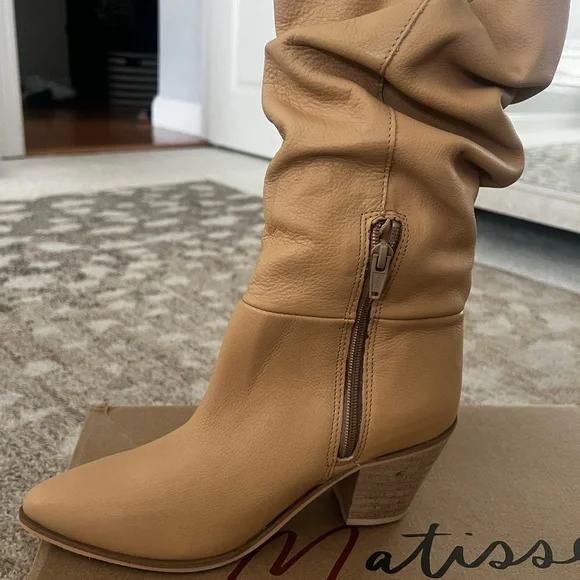 Matisse Fringe  Boots - Picture 4 of 8